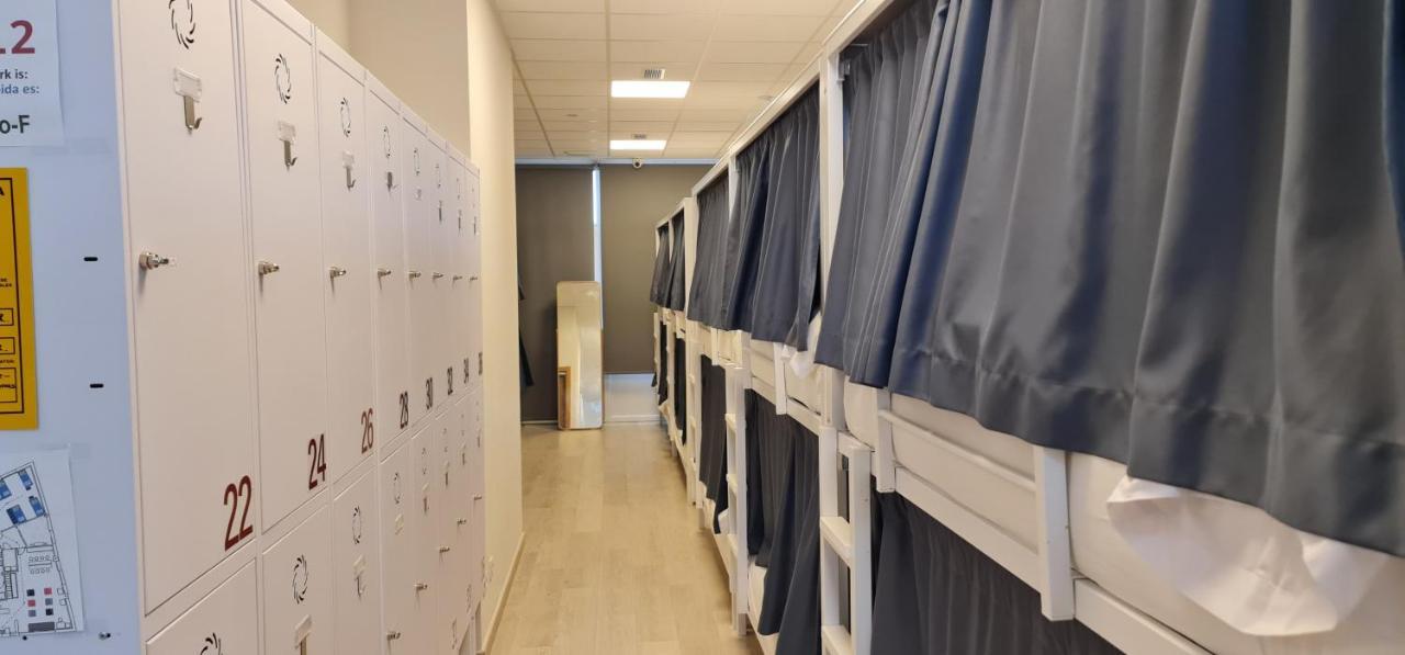 Albergue Sixtos No Caminho ซานติอาโก เด กอมโปสเตลา ภายนอก รูปภาพ