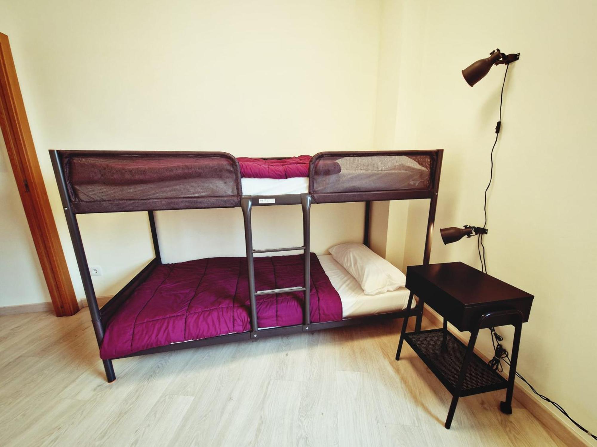 Albergue Sixtos No Caminho ซานติอาโก เด กอมโปสเตลา ภายนอก รูปภาพ